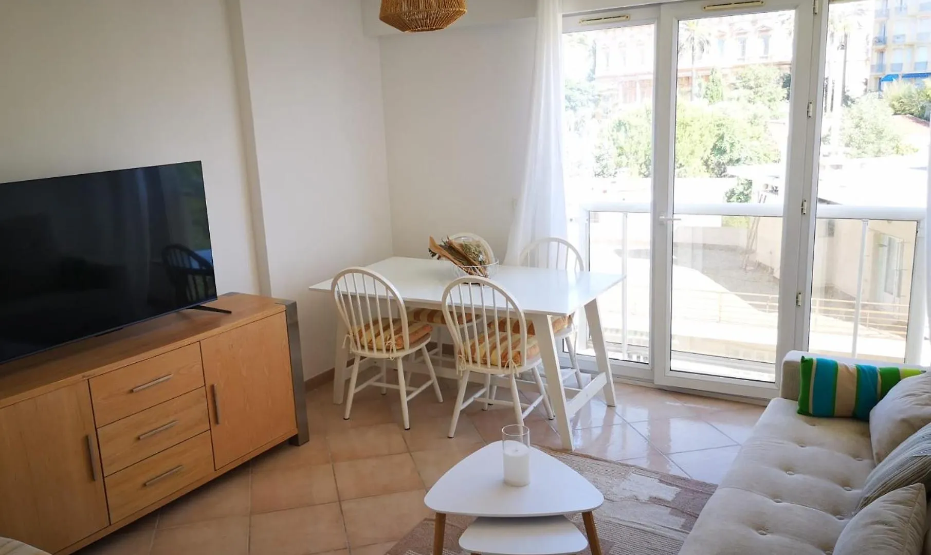 Appartement Cosy Sur La French Riviera Nizza